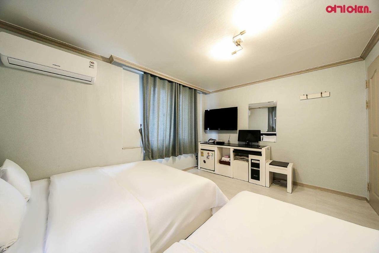 Goodstay Grand Motel Chuncheon Dış mekan fotoğraf