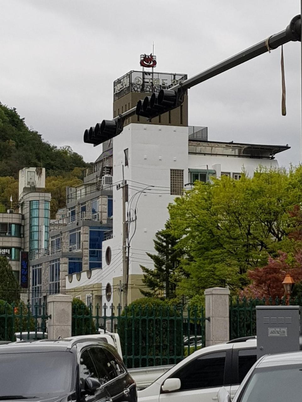 Goodstay Grand Motel Chuncheon Dış mekan fotoğraf