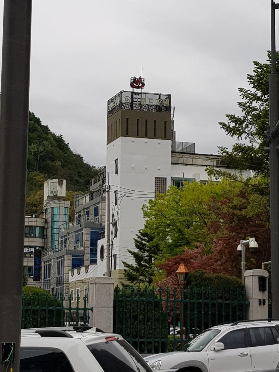 Goodstay Grand Motel Chuncheon Dış mekan fotoğraf