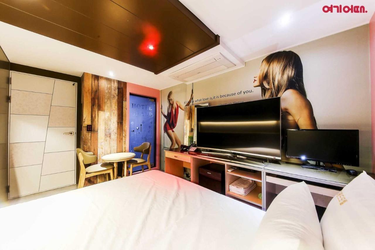 Goodstay Grand Motel Chuncheon Dış mekan fotoğraf