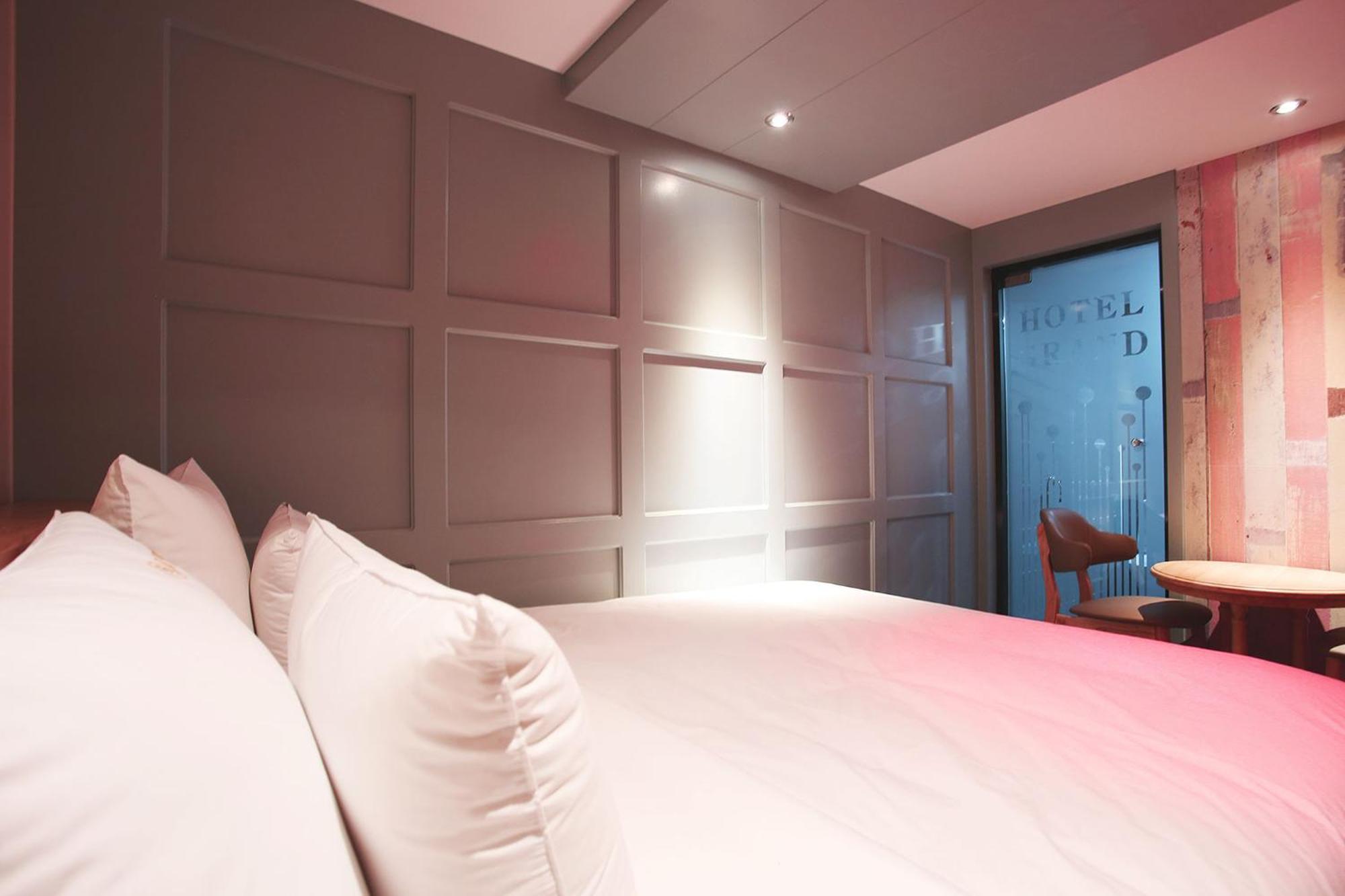 Goodstay Grand Motel Chuncheon Dış mekan fotoğraf